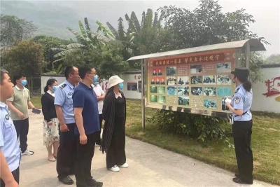 云南省文化和旅游厅到文山开展边境“国门文化”建设调研工作