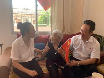 情暖“七一”丨文山州文旅局走访慰问退役军人党员