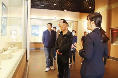 “福建昙石山遗址与昙石山文化特展”在大理州博物馆开展