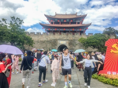 国庆“黄金周”第四天，大理旅游热度持续升温