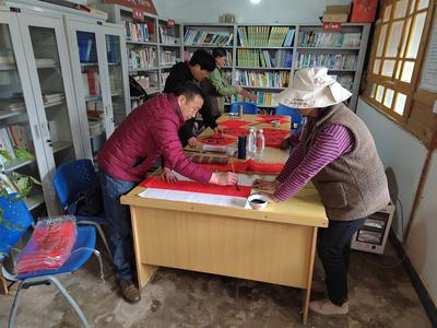 大理州文化和旅游局走访挂钩户 浓浓关怀暖人心