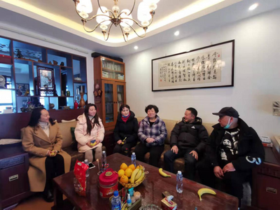 大理州群众艺术馆：春节慰问送温暖，工会关怀暖人心