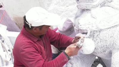 【艺术大理】“剑川名匠”：石雕凿出转型路
