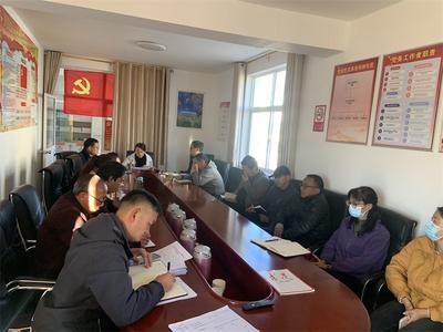 鹤庆县文化和旅游局开展传达学习党的二十大精神专题党课
