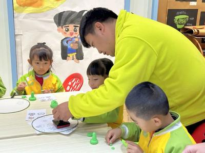大理州博物馆开展“爱我家乡，喜迎州庆”主题社教活动