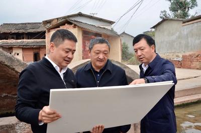 杨国宗在弥渡县调研时强调 勇于破题解题 赋能优质资源 深度嵌入发展 为打造“旅居云南”大理样板探路创新