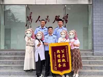 有你们，更暖心！游客点赞剑川县公安局沙溪派出所民警